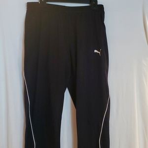 Puma womens black/white athletic pants size M
